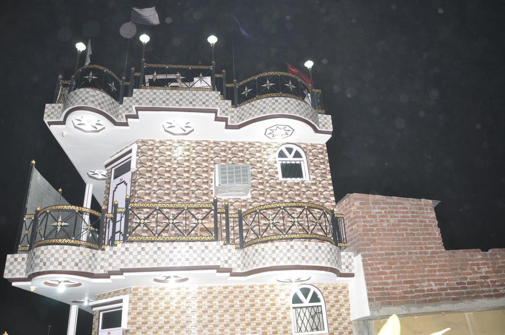 Hotel Pari 贾朗达尔 外观 照片